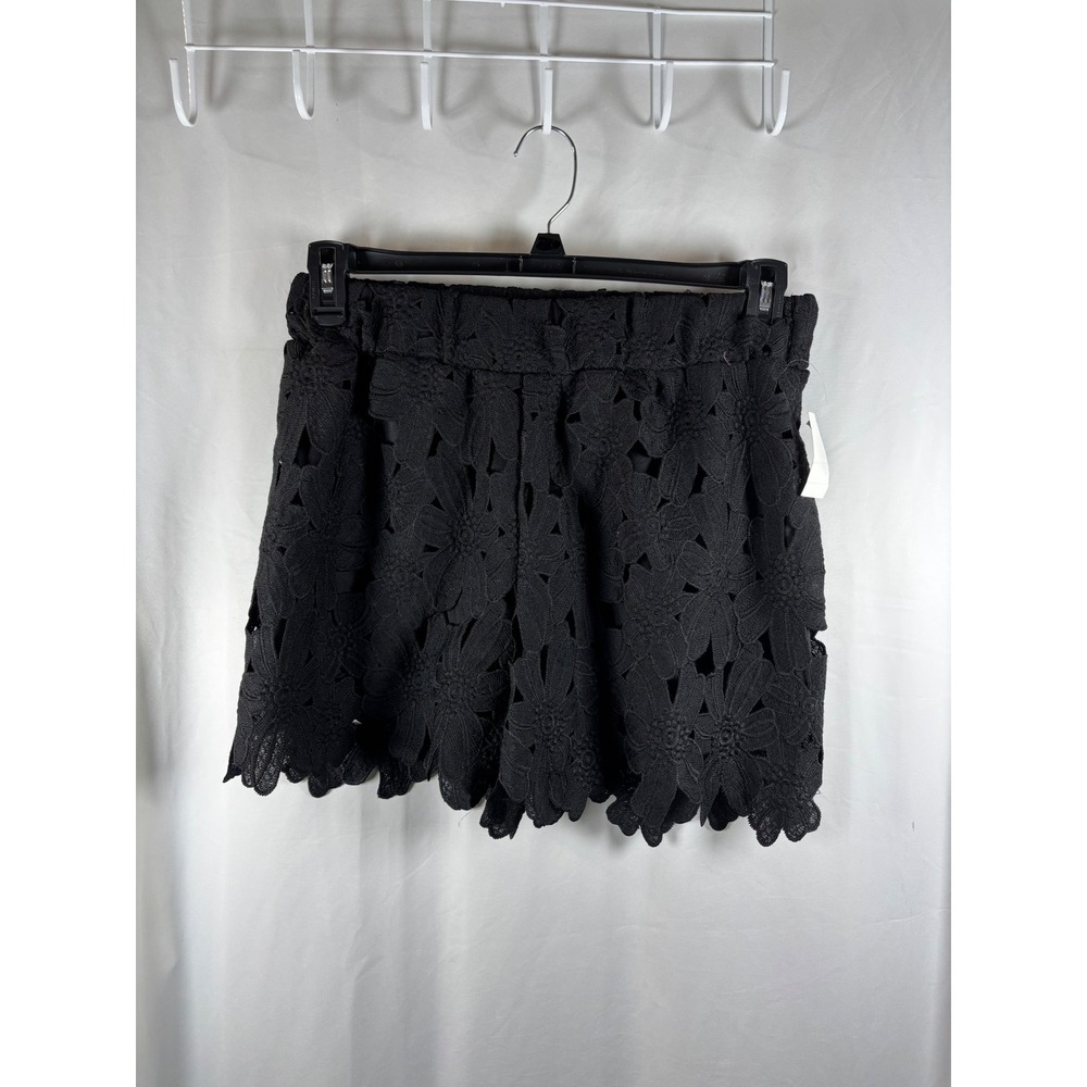 Charlotte Russe NEW Black Floral Lace‎ Overlay Pull On Shorts Size L